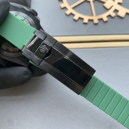 SUBMARINER DATE 41 BLACK CASE HULK