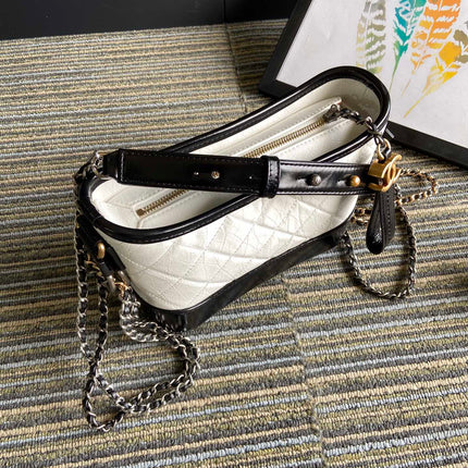 CC MEDIUM 20 HOBO BAG IN WHITE MIX BLACK CALFSKIN WITH STRAP