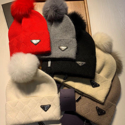 BEANIE HAT IN CAMEL BROWN WOOL AND RABBIT FUR 361437