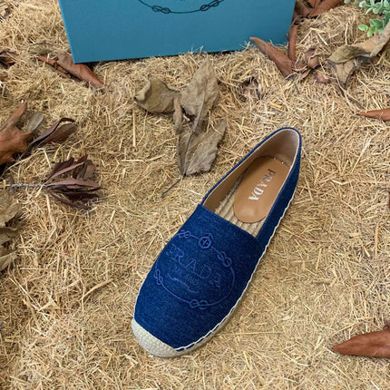 PRADA 26S ESPADRILLE FLATS IN BLUE DENIM EMBROIDERED LOGO
