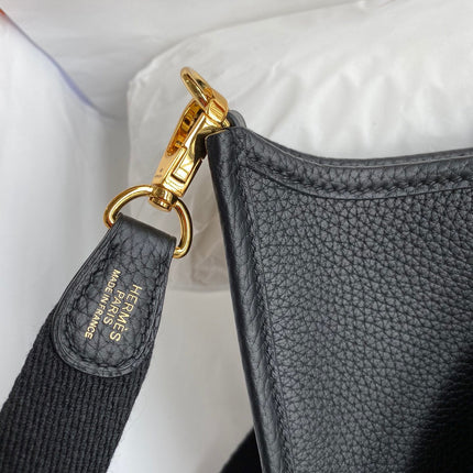 HM 25S EVELYNE 17 CM IN BLACK COWHIDE AND CANVAS WITH GOLD HARDWARE
