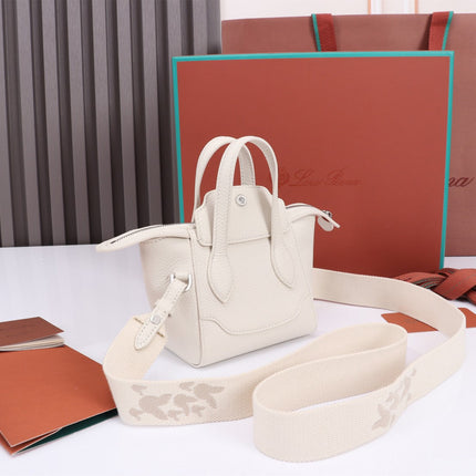 NANO SMILE BAG 18 IN WHITE CALFSKIN