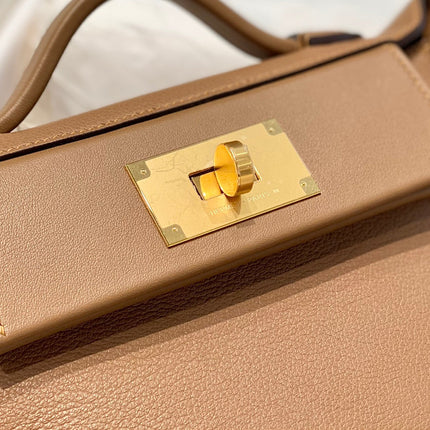 MINI 24/24 21CM IN BEIGE MARFA EVERCOLOR CALFSKIN GOLD KELLY BUCKLE