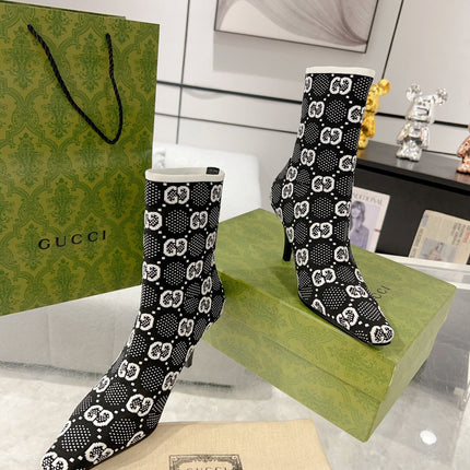 ANKLE BOOTS IN BLACK MIX WHITE KNITTED FABRIC WITH RETRO STYLE
