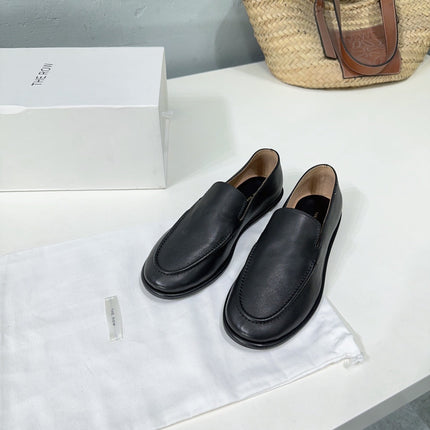 THE ROW 26S CLASSIC LOAFERS IN BLACK CALFSKIN