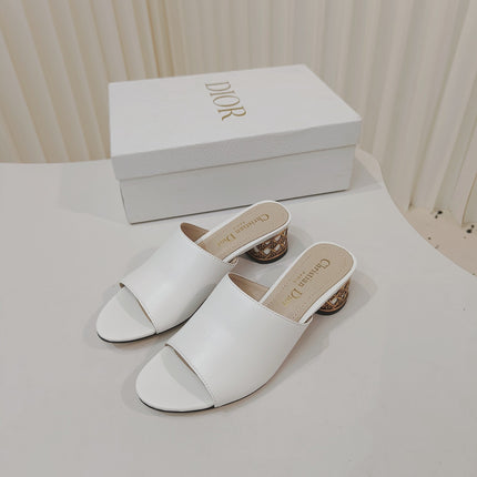 DIOR 26S WIDE-STRAP MULES 40 MM IN WHITE SMOOTH CALFSKIN
