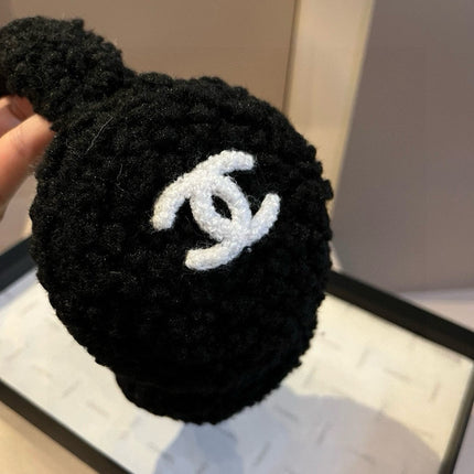 CHANEL 25S SKI EARMUFFS 492584
