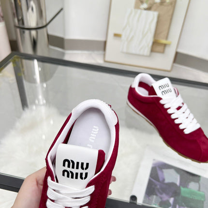 MIUMIU 26S SNEAKERS IN WINE RED SUEDE