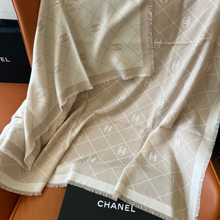 CHANEL 26S SCARF 140 IN SILK AND CASHMERE 511101