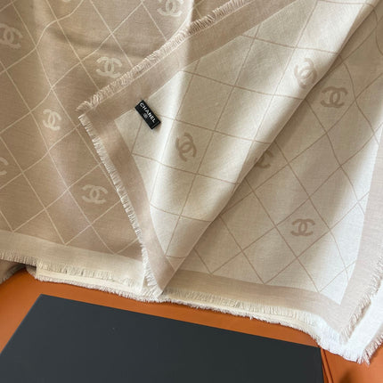 CHANEL 26S SCARF 140 IN SILK AND CASHMERE 511101