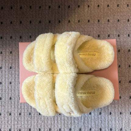 MIUMIU 26S SHEEPSKIN SLIPPERS IN LIGHT BEIGE