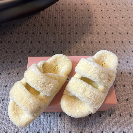 MIUMIU 26S SHEEPSKIN SLIPPERS IN LIGHT BEIGE