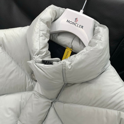 MONCLER 25S DOWN JACKET 433