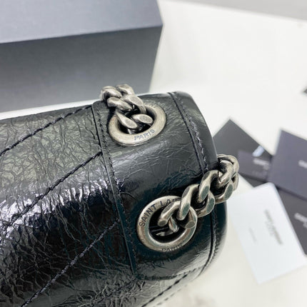MEDIUM NIKI 28 IN BLACK CALFSKIN CHAIN BAG High-end