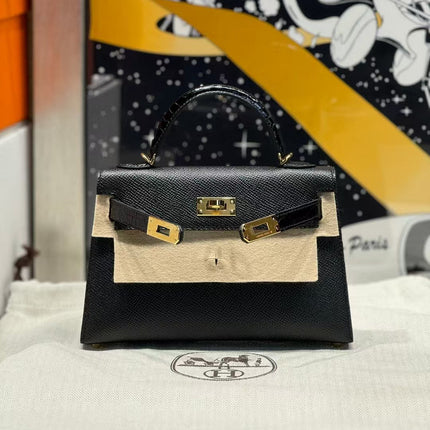HM KELLY MINI 19 BLACK TOGO LETHER GOLD HARDWARE