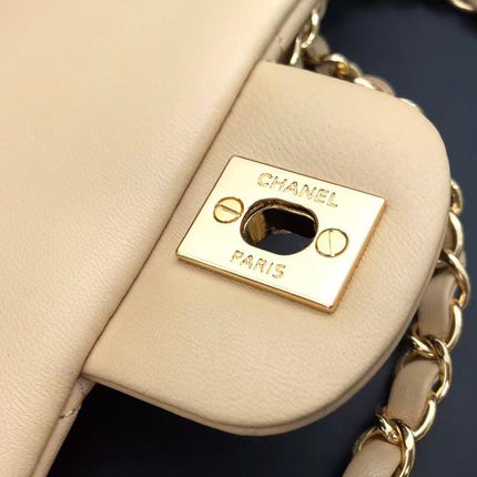 CHANEL 25S FLAP BAG 20 CM IN BEIGE LAMBSKIN GOLD HARDWARE 23526