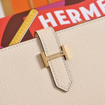 BEARN LONG 17 WALLET IN BEIGE CREAM EPSOM WITH GOLD HARDWARE