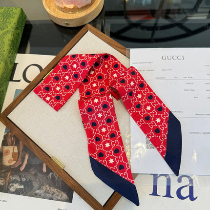 GUCCI 26S SCARF 120 IN SILK 290494