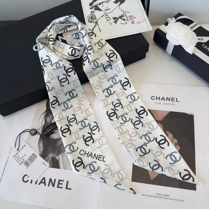 CHANEL 26S TWILLY SCARF 120 IN SILK 347193