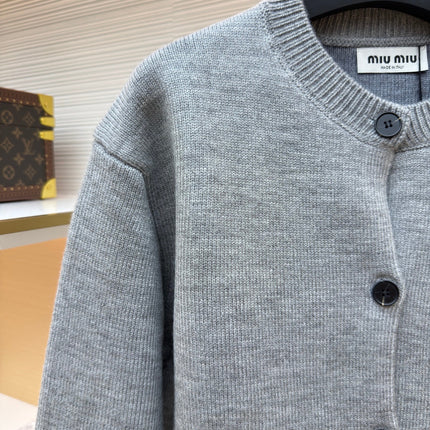 MIUMIU 26S ROUND NECK CARDIGAN 1370