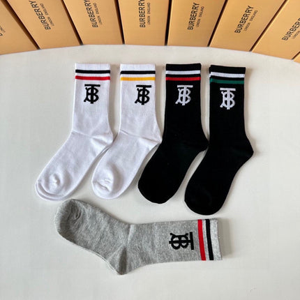 BURBERRY 26S CREW SOCKS 493050 (1 BOX)