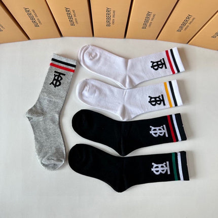 BURBERRY 26S CREW SOCKS 493050 (1 BOX)