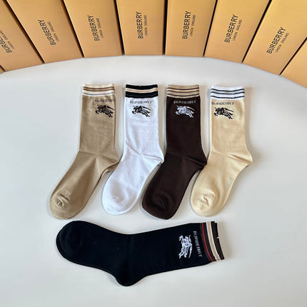 BURBERRY 26S CREW SOCKS 893680 (1 BOX)