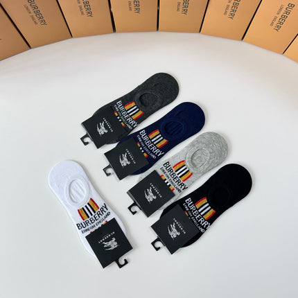 BURBERRY 26S NO-SHOW SOCKS 301510 (1 BOX)