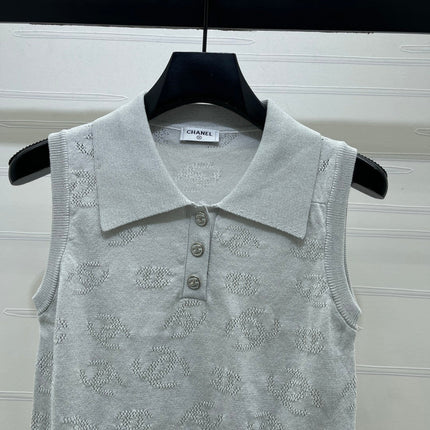 CHANEL 26S SLEEVELESS KNIT POLO TOP 1337