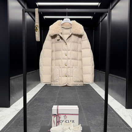 MONCLER 26S DOWN JACKET 784