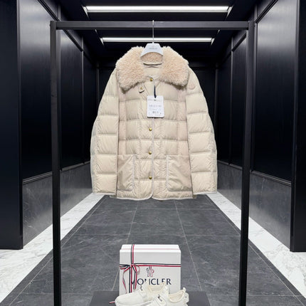 MONCLER 26S DOWN JACKET 784