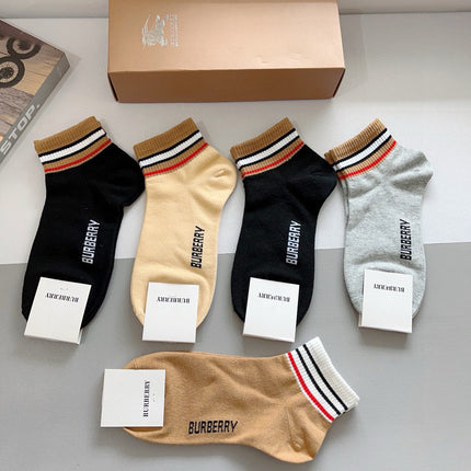 BURBERRY 26S ANKLE SOCKS 557606 (1 BOX)