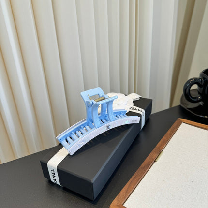 CHANEL 26S HAIR CLAW CLIP IN LIGHT BLUE METAL 503069
