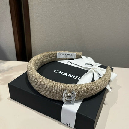 CHANEL 26S HEADBAND IN BEIGE TWEED 503057