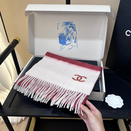 CHANEL 26S SCARF 180 IN CASHMERE 510897