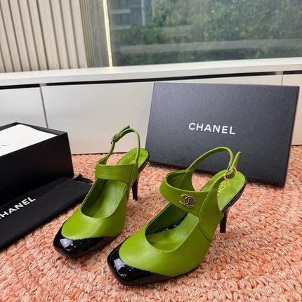 CHANEL 26S SQUARE TOE HIGH HEELS SLINGBACKS IN GREEN LAMBSKIN WITH BLACK TOE