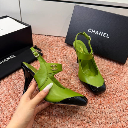 CHANEL 26S SQUARE TOE HIGH HEELS SLINGBACKS IN GREEN LAMBSKIN WITH BLACK TOE