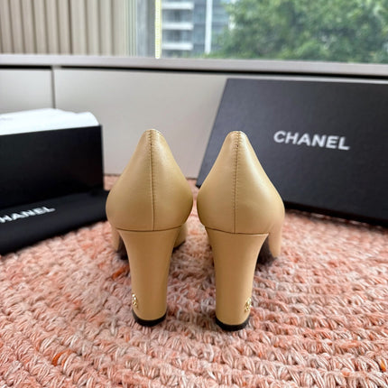 CHANEL 26S HIGH HEELS IN BEIGE SMOOTH LAMBSKIN