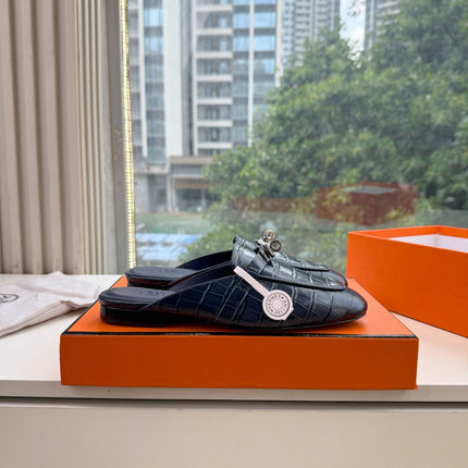 HM 26S DESTIN MULES IN NAVY BLUE CROCODILE-EFFECT LEATHER