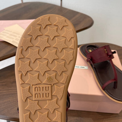 MIUMIU 26S FLIP FLOPS IN DARK BROWN AND BURGUNDY RED CALFSKIN