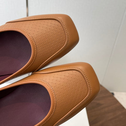 THE ROW 26S SQUARE TOE  BALLET FLATS IN CARAMEL BROWN CALFSKIN