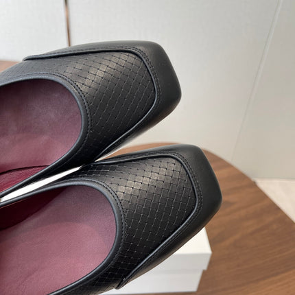 THE ROW 26S SQUARE TOE  BALLET FLATS IN BLACK CALFSKIN