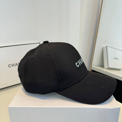 CHANEL 26S BASEBALL CAP WITH CRYSTAL CC LOGO 337989