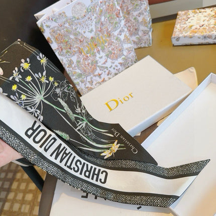 DIOR 26S SCARF 105CM IN SILK 295523