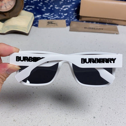 BURBERRY 26S SQUARE FRAME IN ACETATE 432599