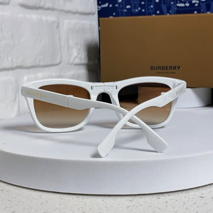 BURBERRY 26S SQUARE FRAME IN ACETATE 406615