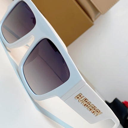 BURBERRY 26S OVERSIZED SQUARE FRAME IN ACETATE 411823