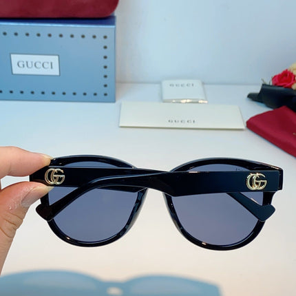 GUCCI 26S CAT-EYE FRAME IN ACETATE 424503