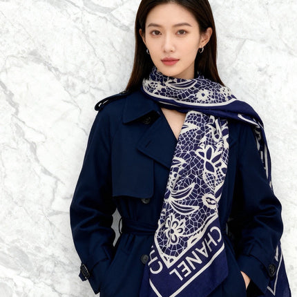 CHANEL 25S SCARF 135 CM IN CASHMERE AND SILK 943315