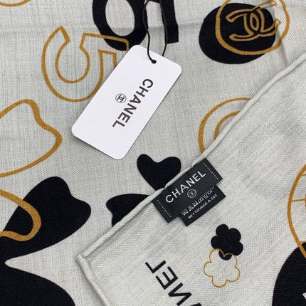CHANEL 26S SCARF 140 IN CASHMERE AND SILK 303154